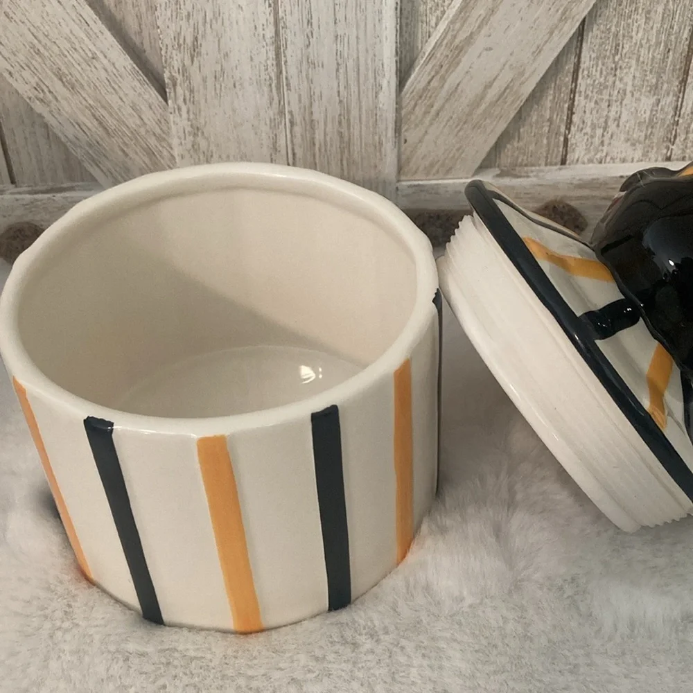 Potter’s Studio Halloween Black Cat Small Canister